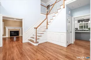 10 Canterbury Ln, Newtown, CT 06482 - Photo 3