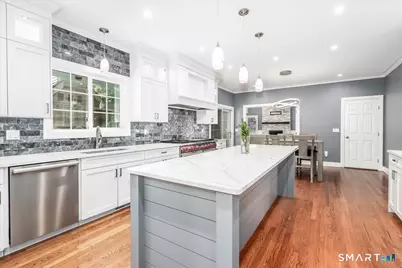 10 Canterbury Lane, Newtown, CT 06482 - Photo 5
