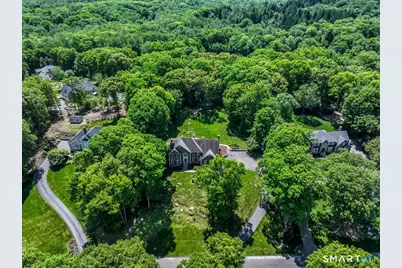 10 Canterbury Lane, Newtown, CT 06482 - Photo 37