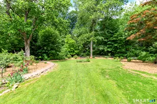 162 Killian Ave, Trumbull, CT 06611 - Photo 25