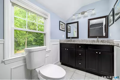 162 Killian Avenue, Trumbull, CT 06611 - Photo 13