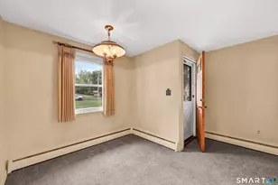37 Camden St, New Britain, CT 06051 - Photo 7
