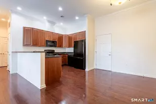 1 King Philip Dr, West Hartford, CT 06117 - Photo 11