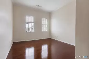 1 King Philip Dr, West Hartford, CT 06117 - Photo 19