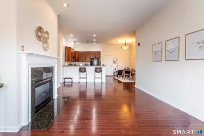1 King Philip Drive #414, West Hartford, CT 06117 - Photo 5