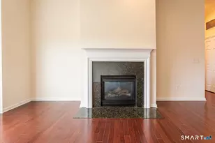 1 King Philip Dr, West Hartford, CT 06117 - Photo 7