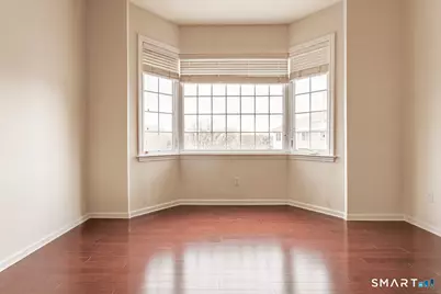 1 King Philip Drive #414, West Hartford, CT 06117 - Photo 3