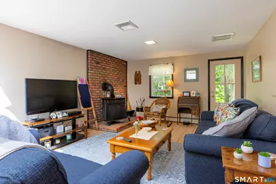1472 Hartford Turnpike, North Haven, CT 06473 - Photo 9