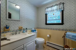 1472 Hartford Tpke, North Haven, CT 06473 - Photo 17