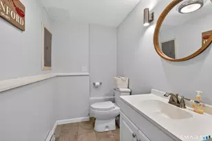 15 Riverside Dr, Branford, CT 06405 - Photo 15