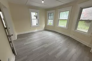 82 Bunker Hill Ave, Waterbury, CT 06708 - Photo 3
