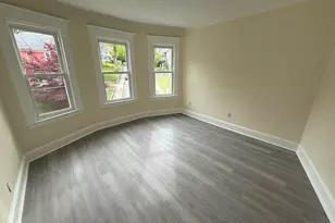 82 Bunker Hill Ave, Waterbury, CT 06708 - Photo 5
