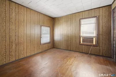 41 Jefferson Avenue, Danbury, CT 06810 - Photo 25