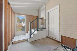 456 Elm St, Windsor Locks, CT 06096 - Photo 27