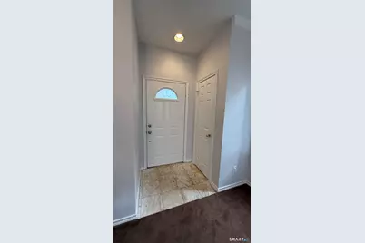 31 High Street #9102, East Hartford, CT 06118 - Photo 11