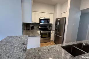 31 High St, East Hartford, CT 06118 - Photo 15