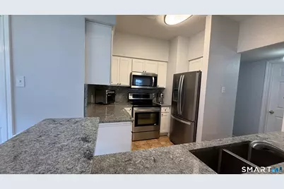 31 High Street #9102, East Hartford, CT 06118 - Photo 31