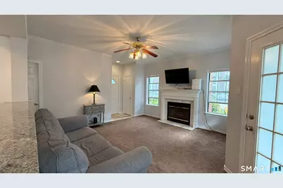 31 High Street #9102, East Hartford, CT 06118 - Photo 7