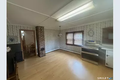 325 Main Street, New Hartford, CT 06057 - Photo 23