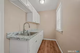 368 Shelton Ave, New Haven, CT 06511 - Photo 17