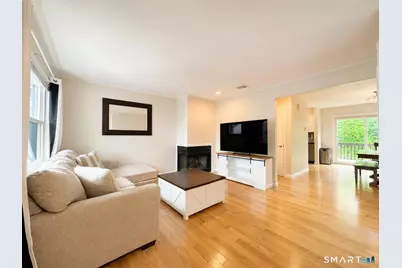 805 Lake Vista Drive #805, East Hampton, CT 06424 - Photo 5