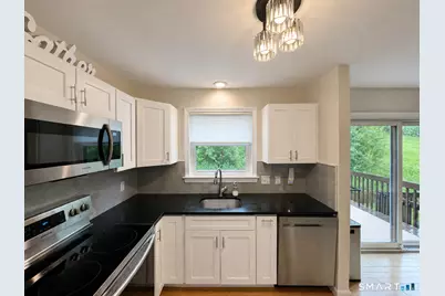 805 Lake Vista Drive #805, East Hampton, CT 06424 - Photo 15