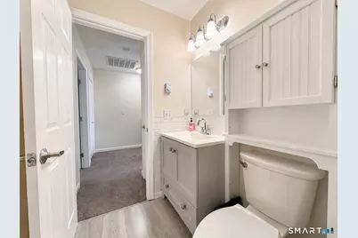 805 Lake Vista Drive #805, East Hampton, CT 06424 - Photo 27