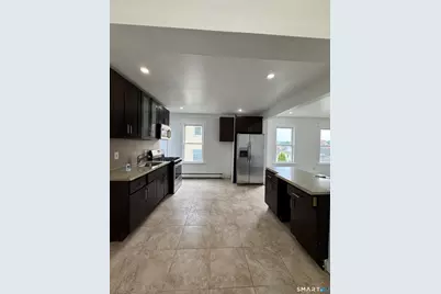 20 Coe Street, Waterbury, CT 06704 - Photo 13