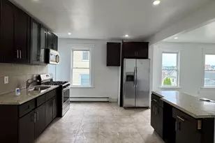 20 Coe St, Waterbury, CT 06704 - Photo 13