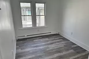 20 Coe St, Waterbury, CT 06704 - Photo 5