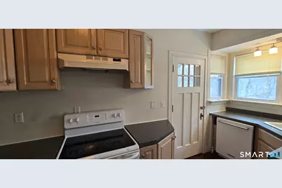 40 Maple Grove Avenue, Norwich, CT 06360 - Photo 11