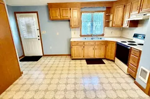 232 Lakeside Blvd E, Waterbury, CT 06708 - Photo 19