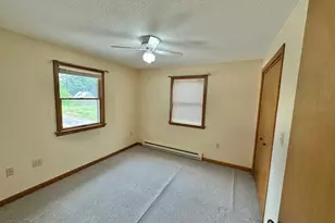 232 Lakeside Blvd E, Waterbury, CT 06708 - Photo 19