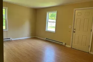 24 Concord Ct, Groton, CT 06340 - Photo 7