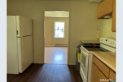 2-4 Concord Court #4, Groton, CT 06340 - Photo 5
