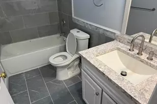 211 Knickerbocker Ave, Stamford, CT 06907 - Photo 9