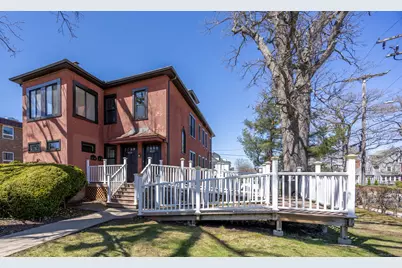 852 Farmington Avenue, West Hartford, CT 06119 - Photo 1