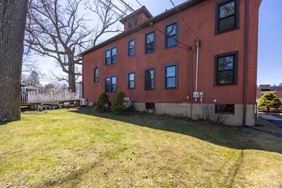 852 Farmington Avenue, West Hartford, CT 06119 - Photo 15