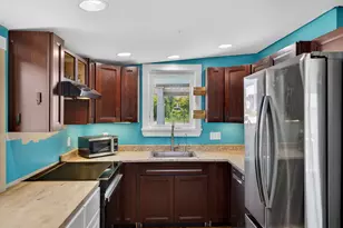 13 Oak St, Groton, CT 06340 - Photo 15