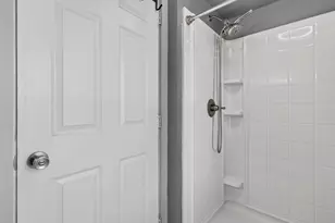 13 Oak St, Groton, CT 06340 - Photo 23