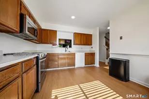 115 Fillow St, Norwalk, CT 06850 - Photo 11