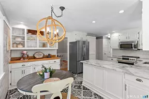 139 Craigemore Cir, Avon, CT 06001 - Photo 15