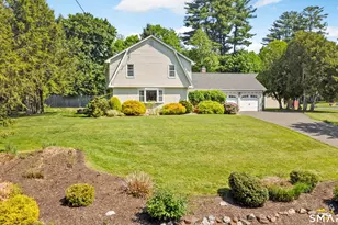 139 Craigemore Cir, Avon, CT 06001 - Photo 5