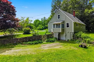 48 Maple Rd, Mansfield, CT 06268 - Photo 3