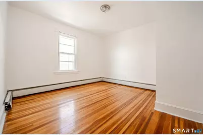 422 Allen Street, New Britain, CT 06053 - Photo 9