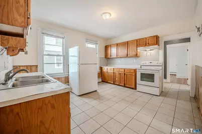 422 Allen Street, New Britain, CT 06053 - Photo 5