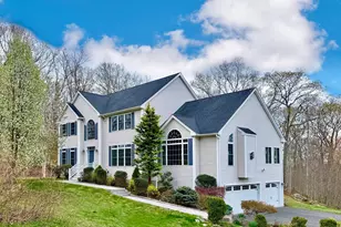 46 Hoseye Coach Rd, Newtown, CT 06470 - Photo 1