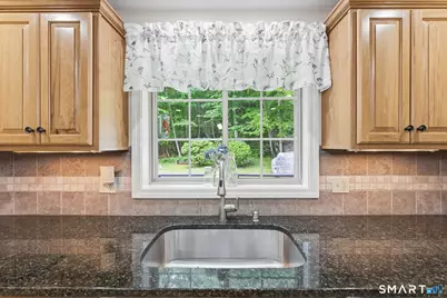 118-1 Whippoorwill Road, Old Lyme, CT 06371 - Photo 17