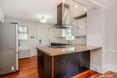 40 Vera Street, West Hartford, CT 06119 - Photo 17
