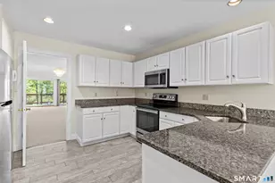 1 Greenwich Ln, Avon, CT 06001 - Photo 9